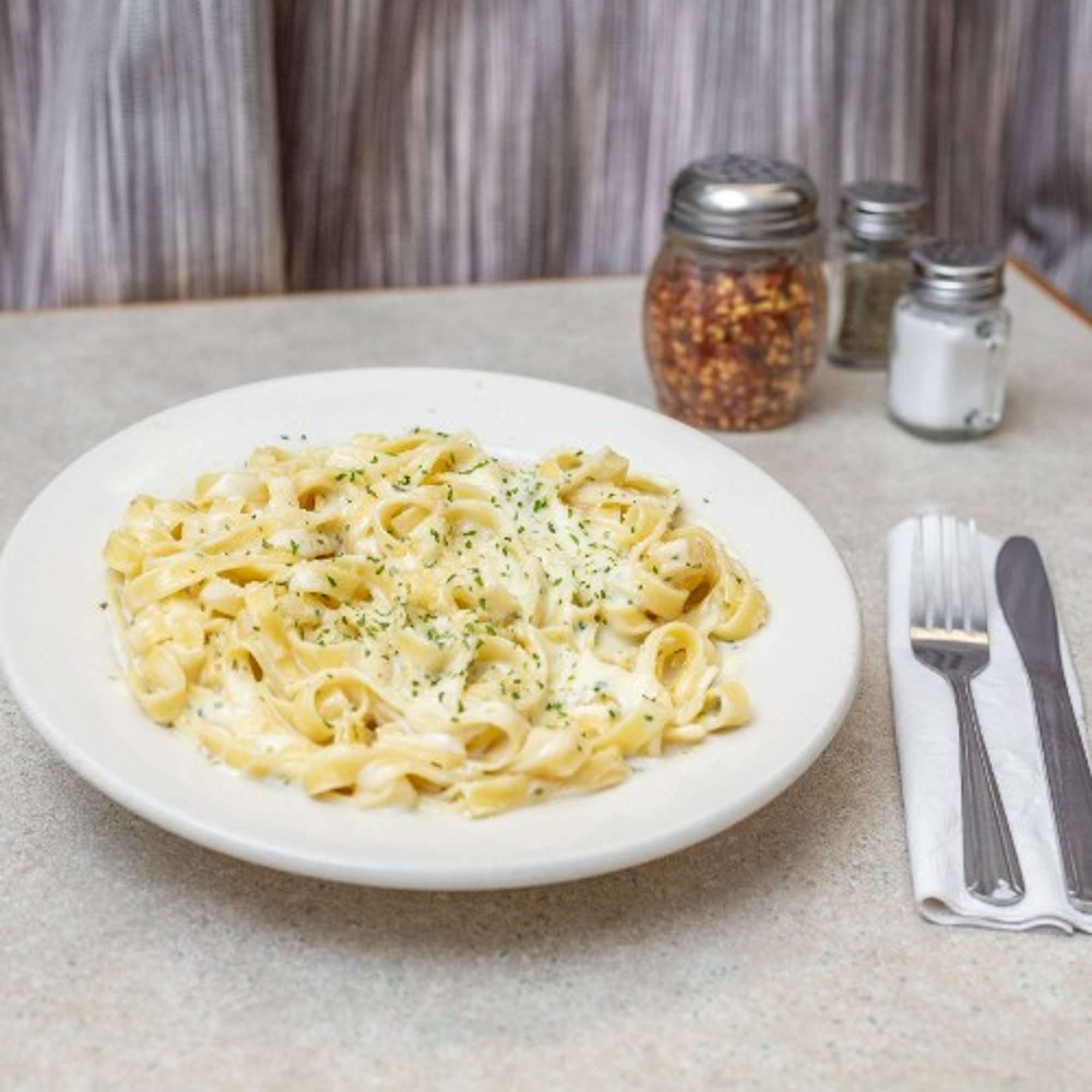 Fettuccine Alfredo (Full)