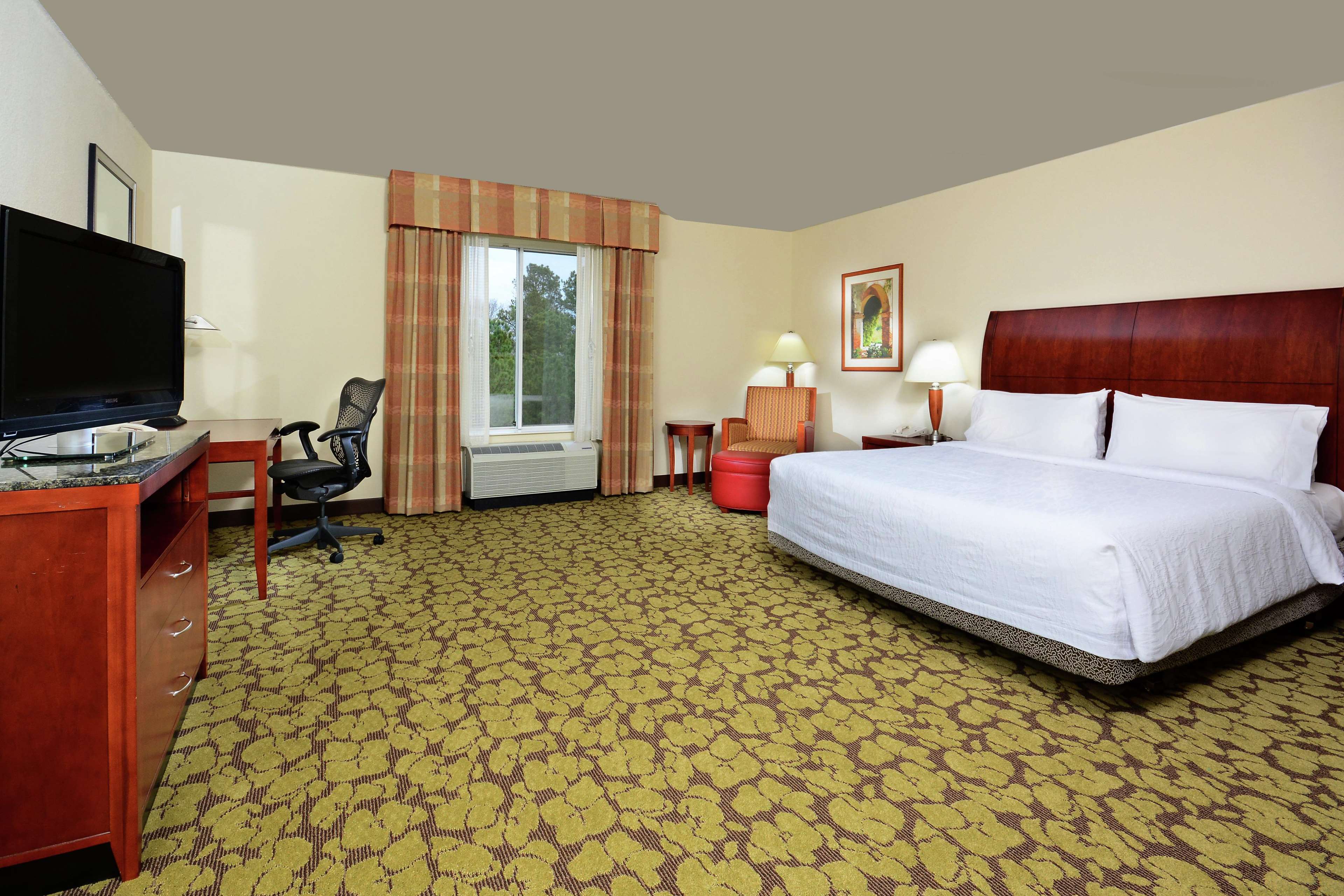 Hilton Garden Inn Raleigh Triangle Town Center Photo