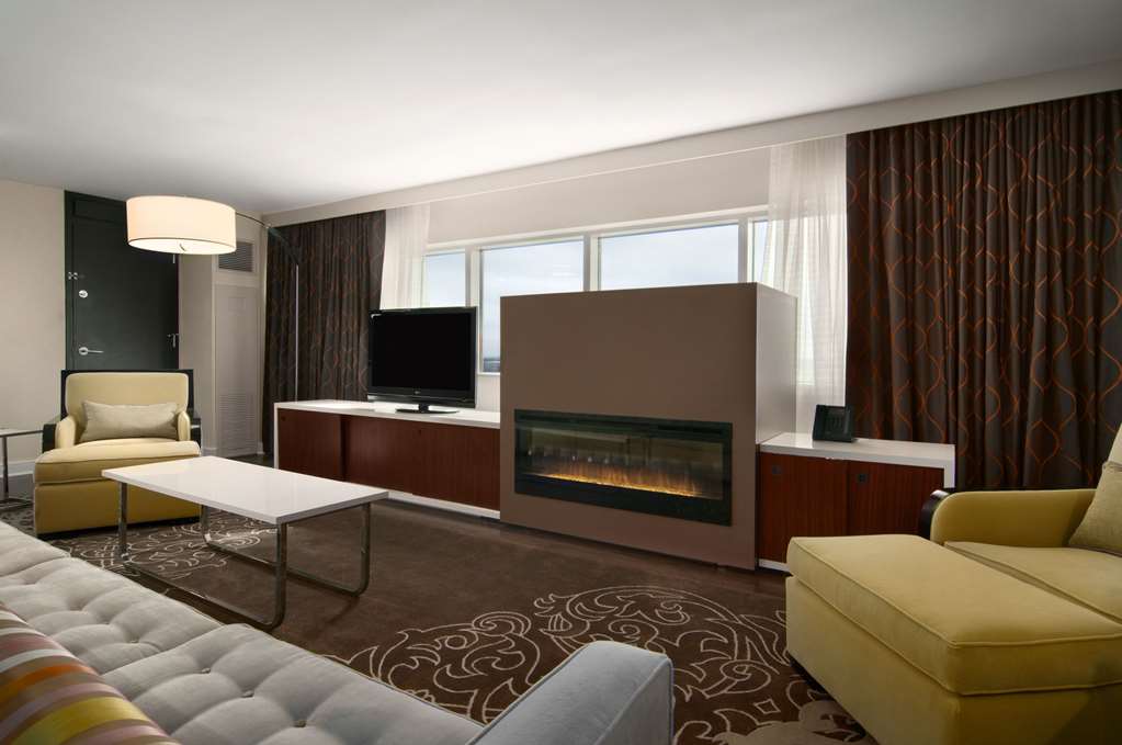 Hilton Atlanta Airport Image