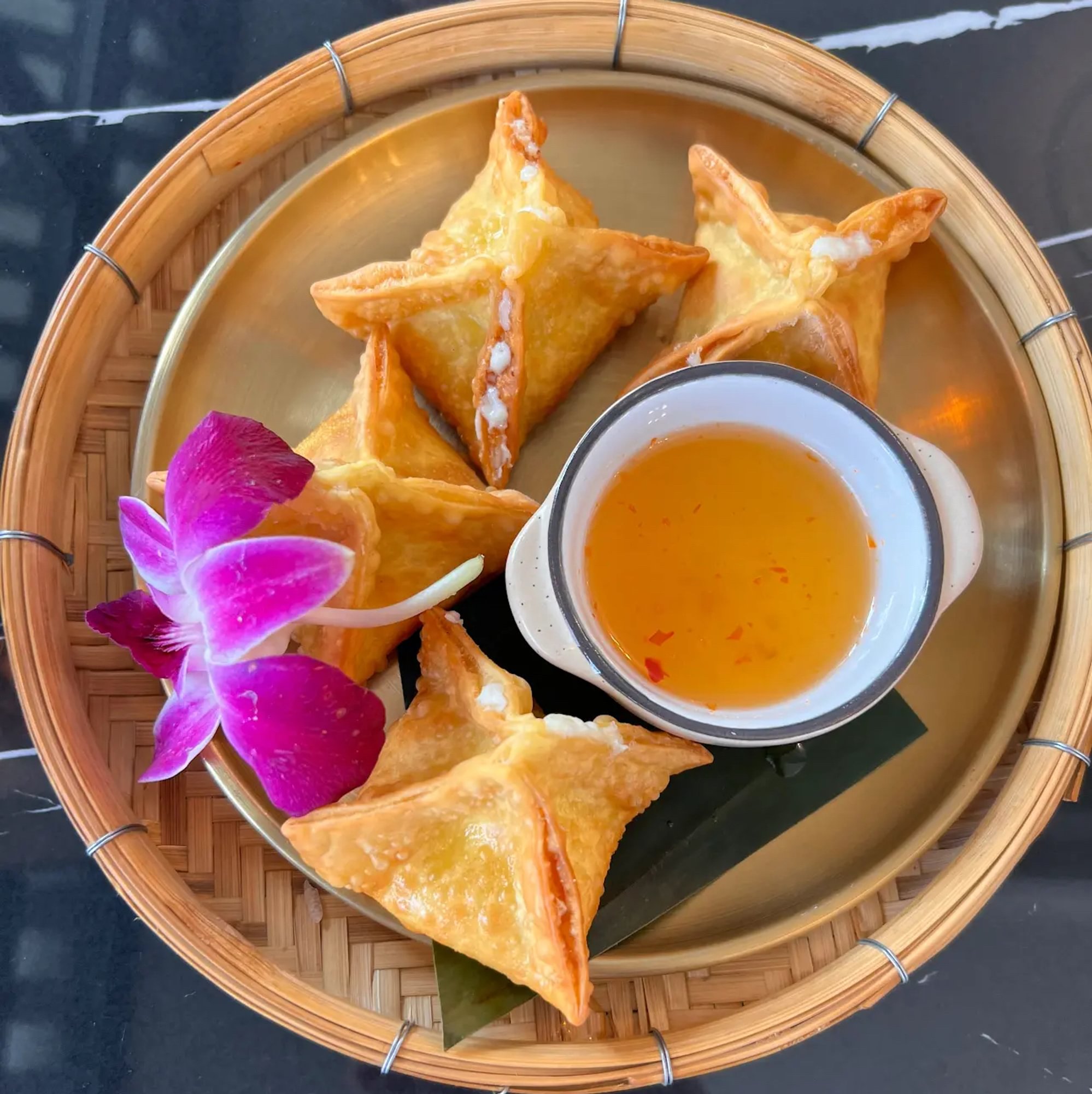 Crab Rangoon - 4 pc