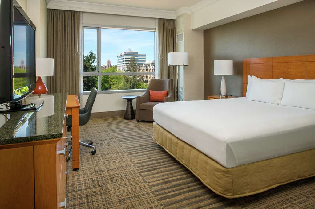 Hilton Vancouver Washington Image