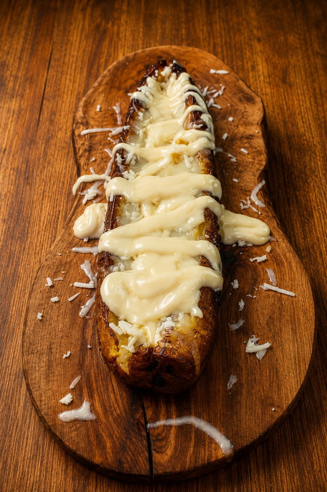 Plátano w/Cheese
