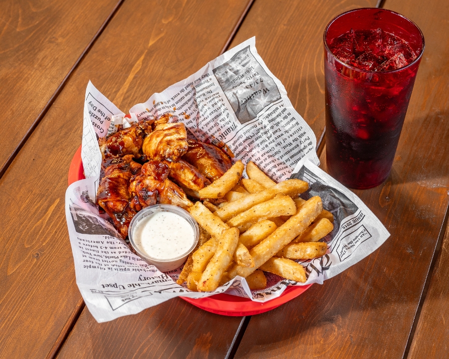 (6) Buffalo Wing Basket + Drink
