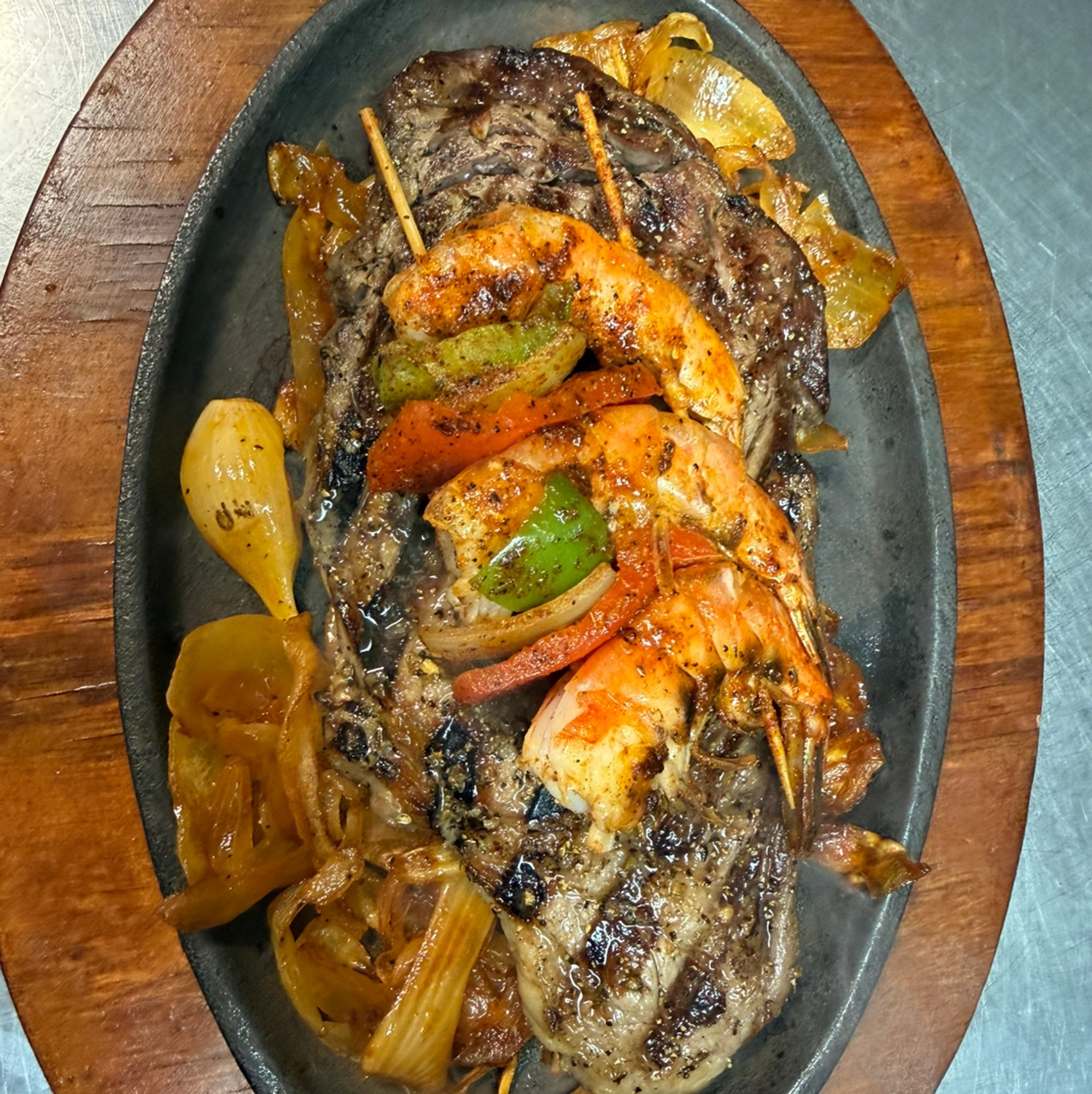 Rib Eye & Shrimp