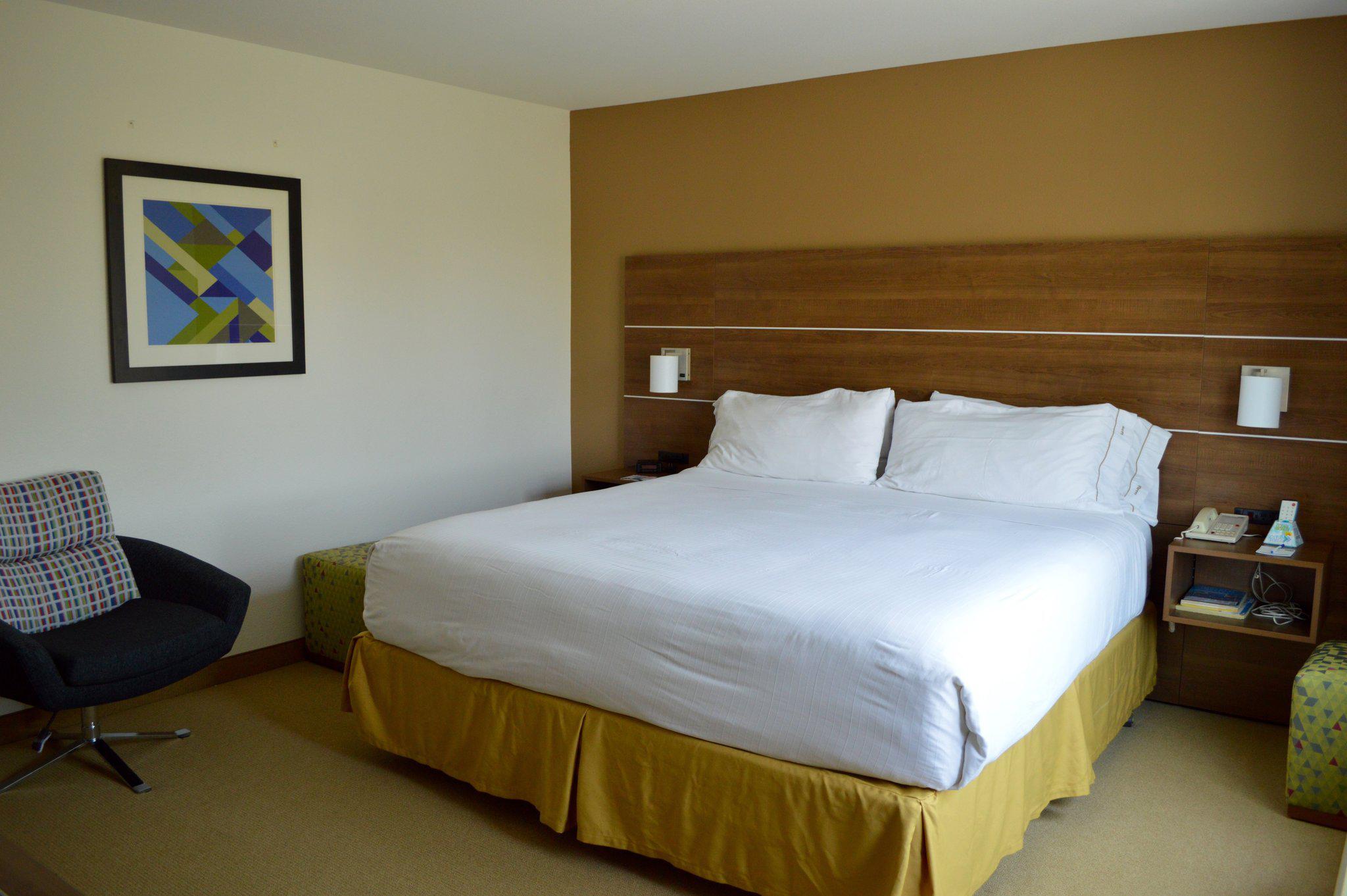 Holiday Inn Express Calexico Photo