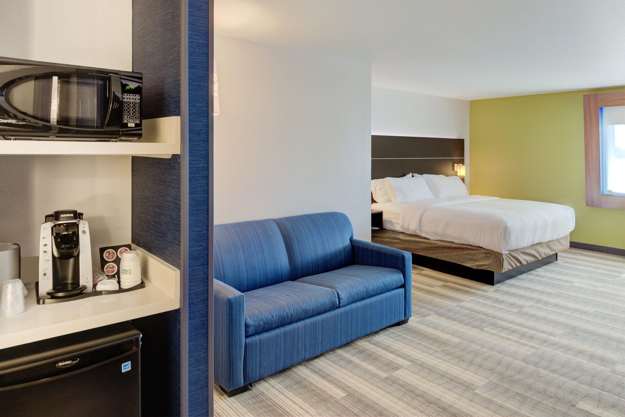 Holiday Inn Express Newberg - Wine Country Photo