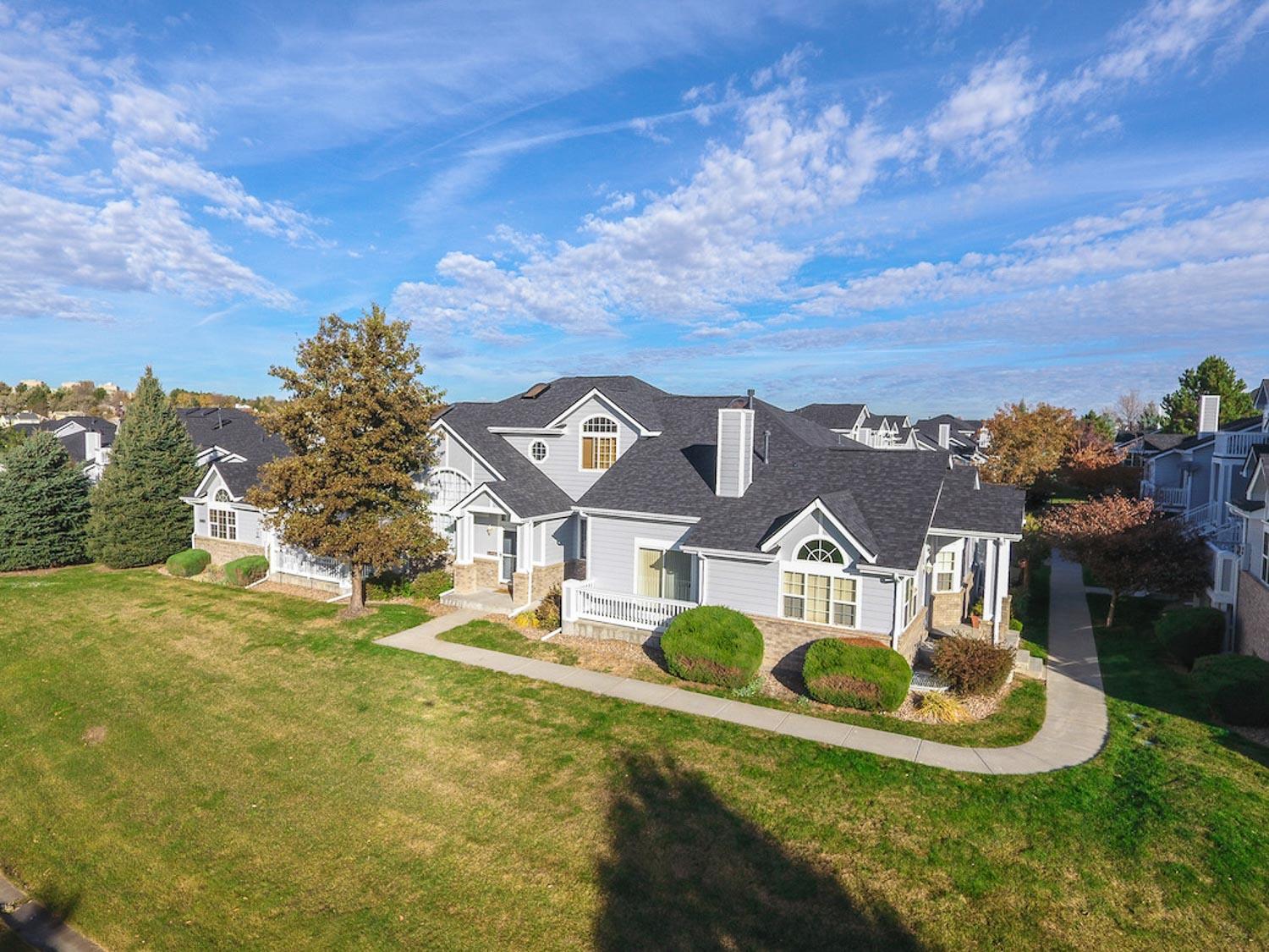 ELK Roofing & Construction Image