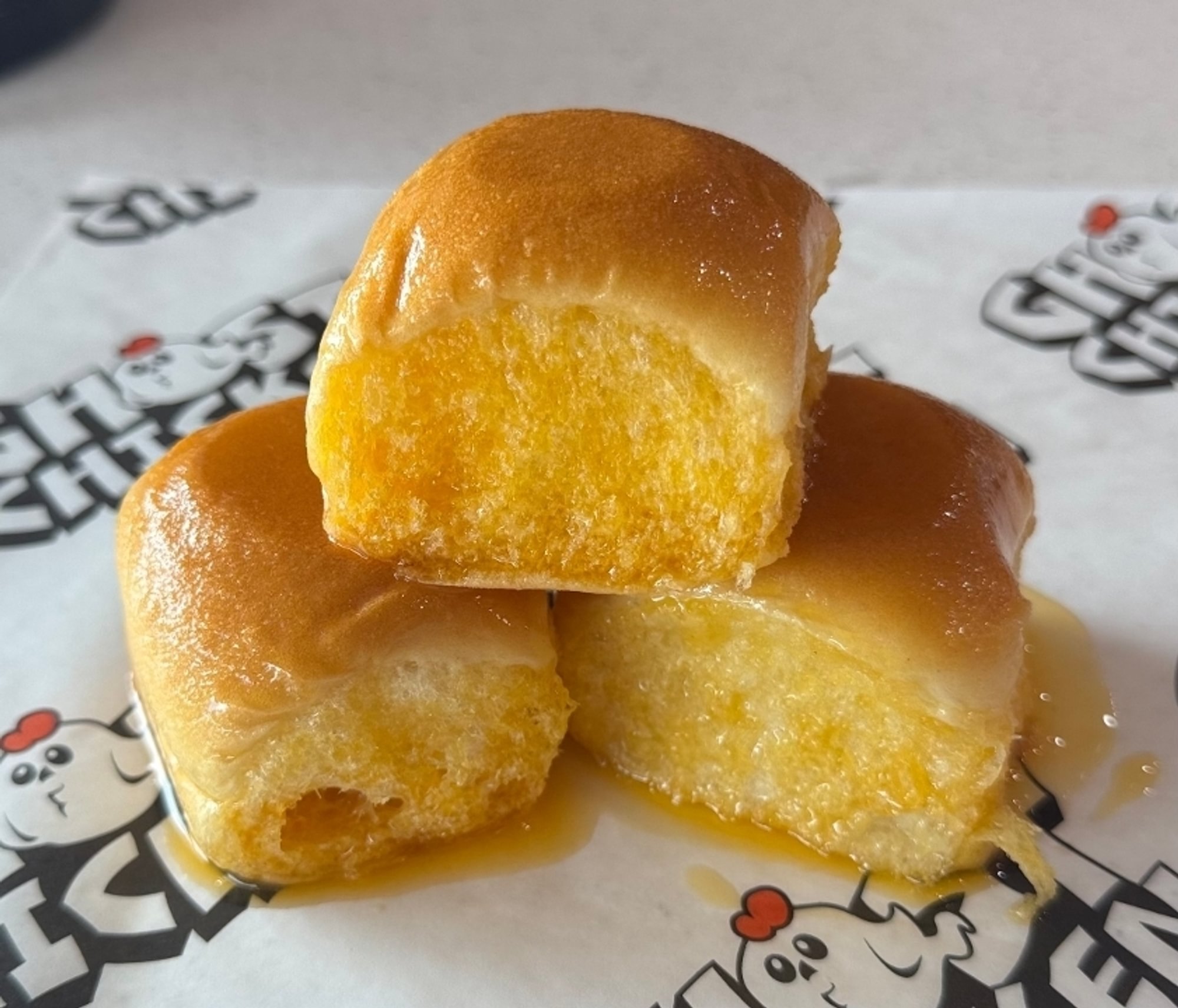 3 Sweet Rolls
