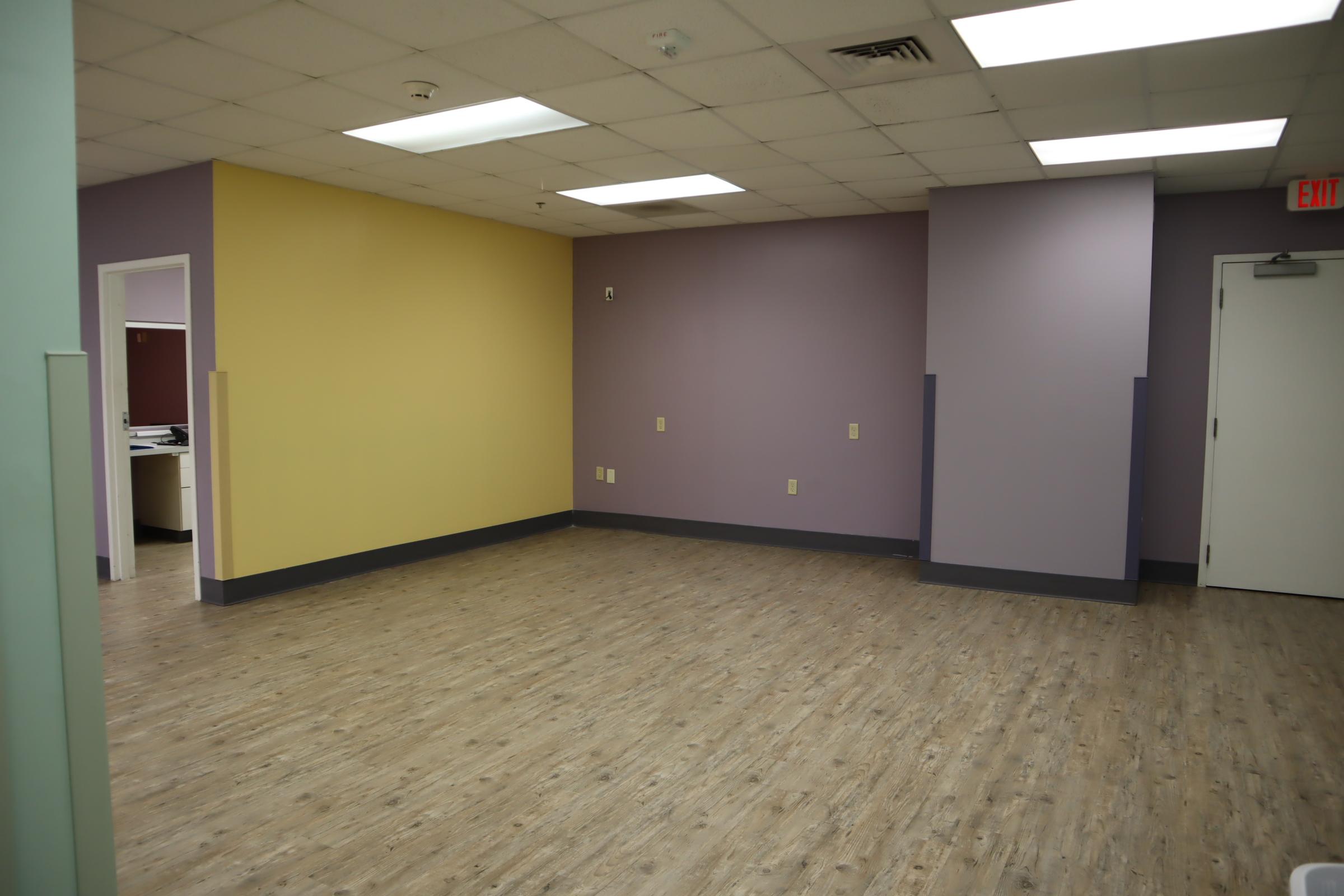 Compleat Rehab & Sports Therapy - Hickory Clinic Image