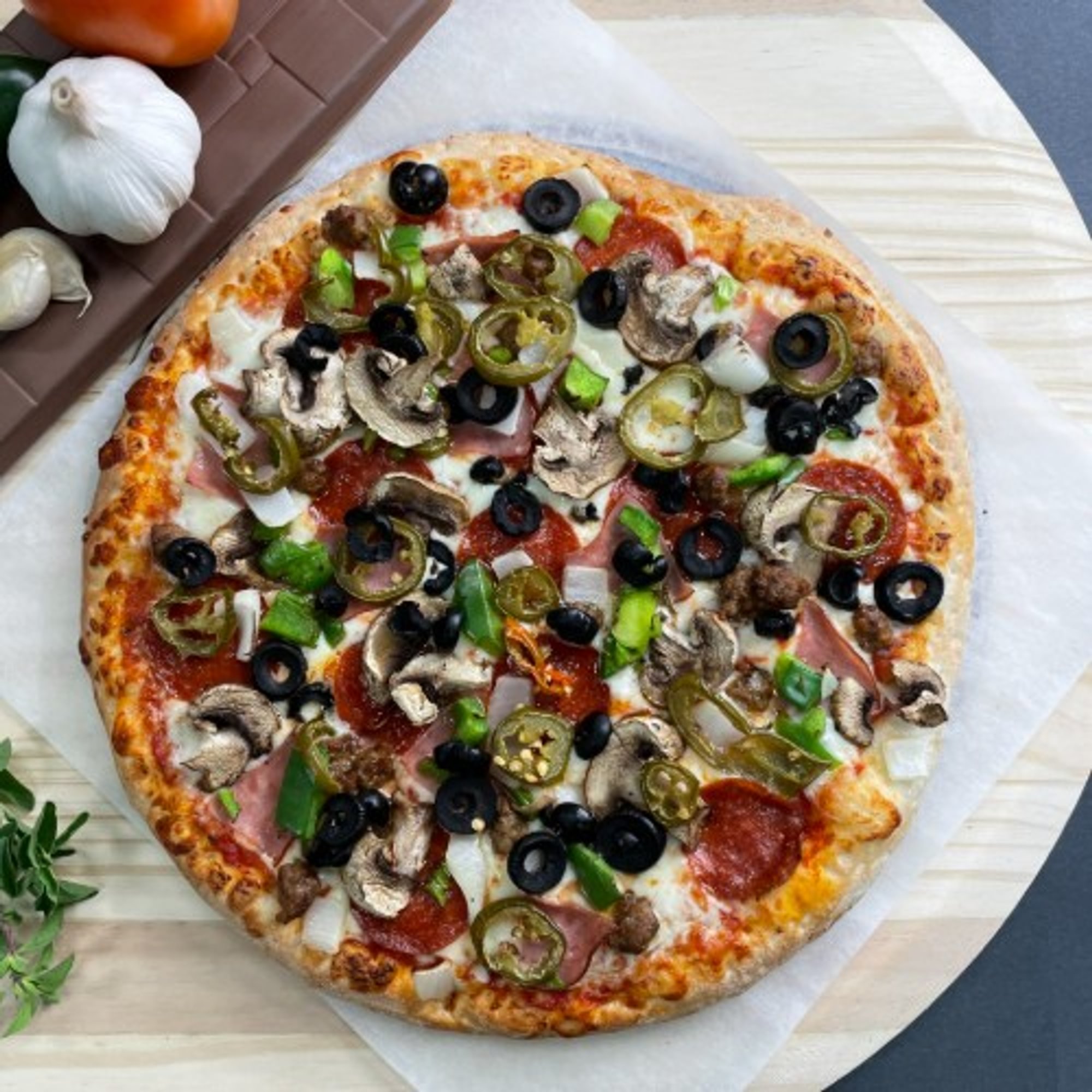 Big T's Works Pizza