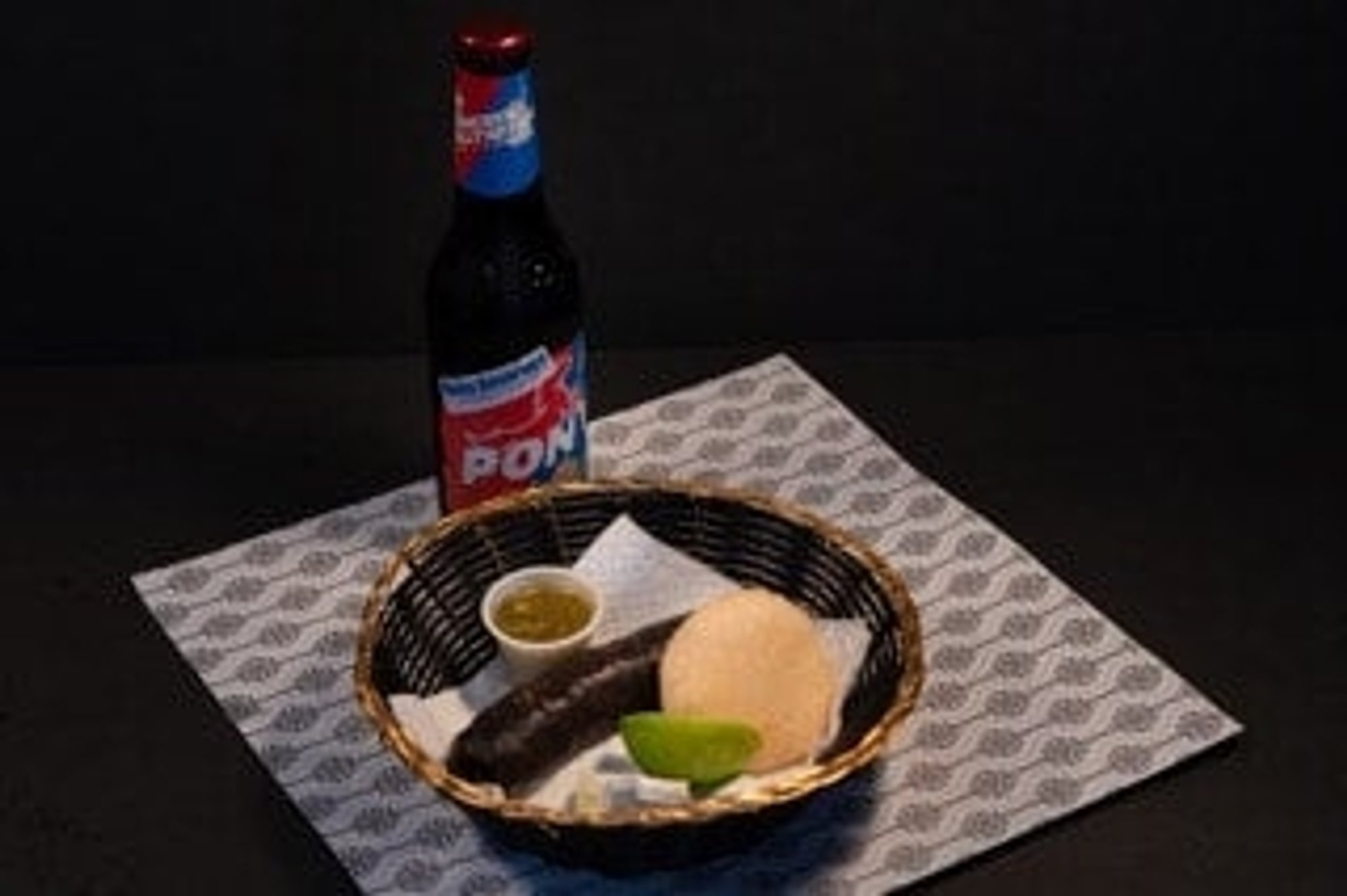 Morcilla con arepa