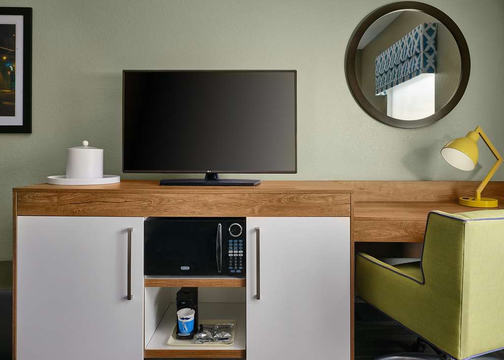 Hampton Inn Covington Image