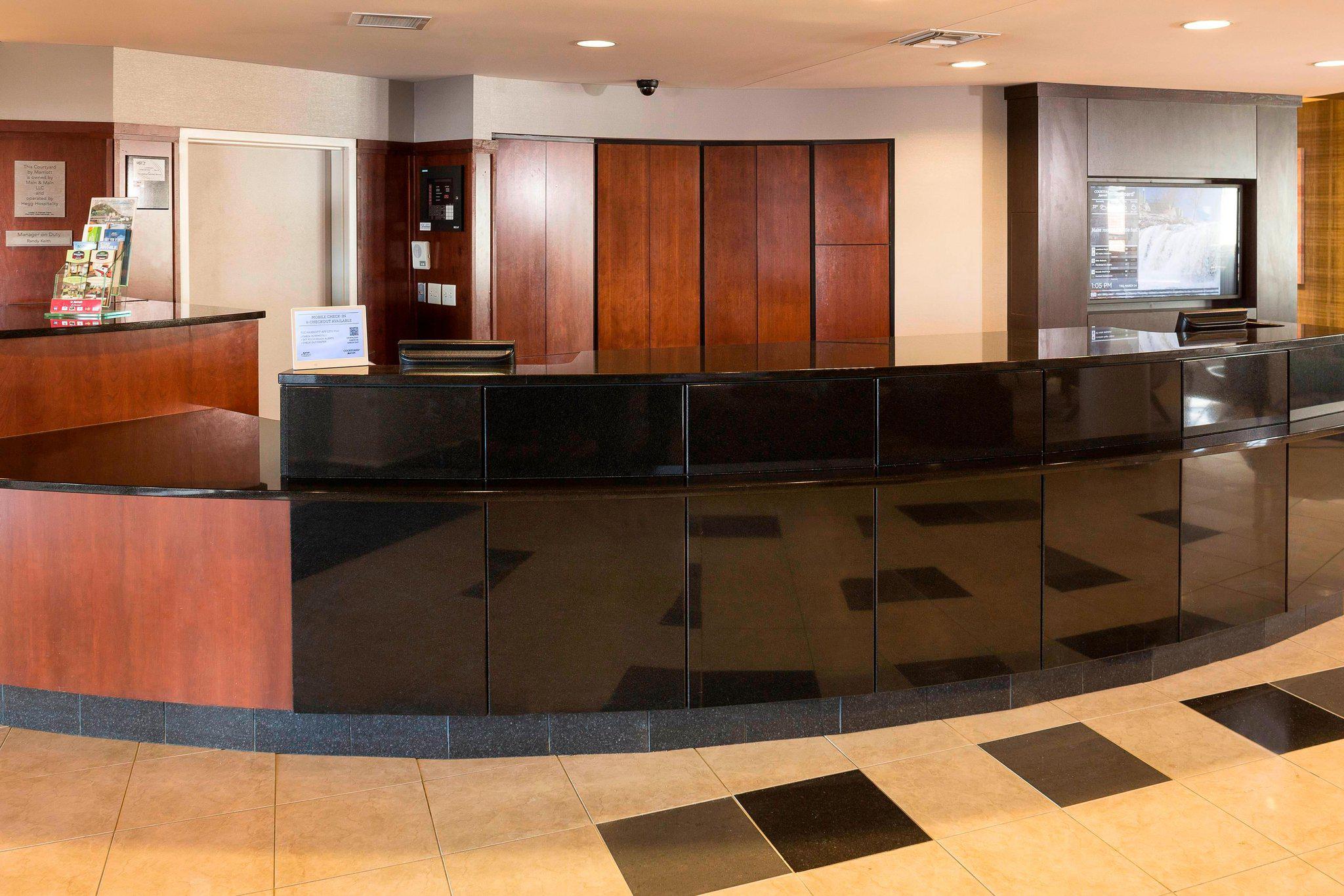 Courtyard by Marriott Sioux Falls Photo