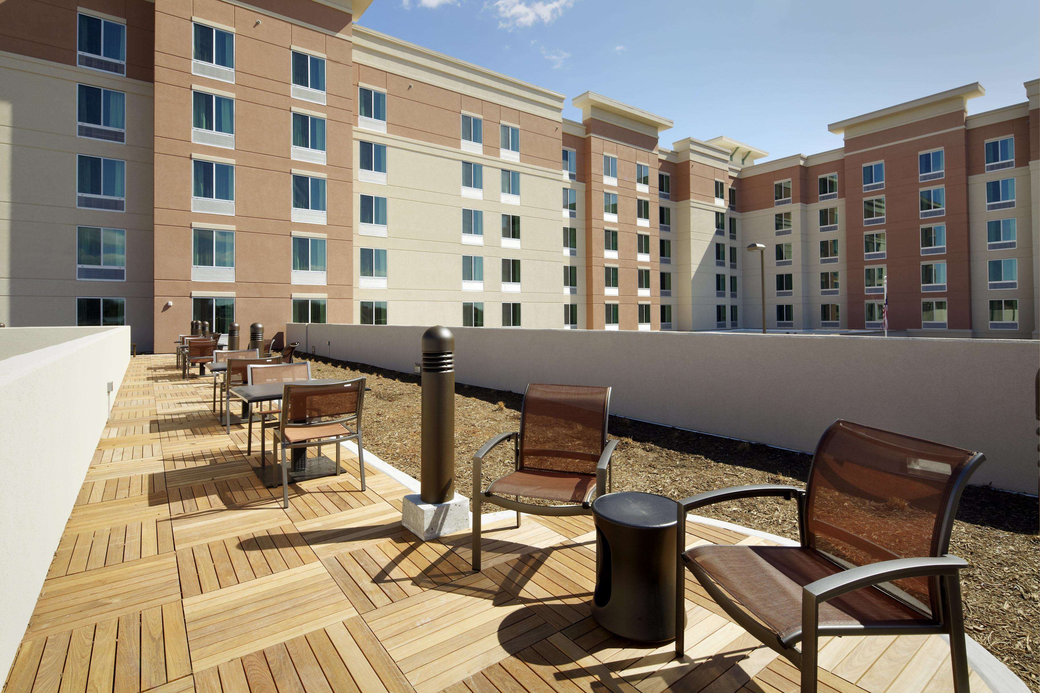 Homewood Suites by Hilton Springfield, VA Photo