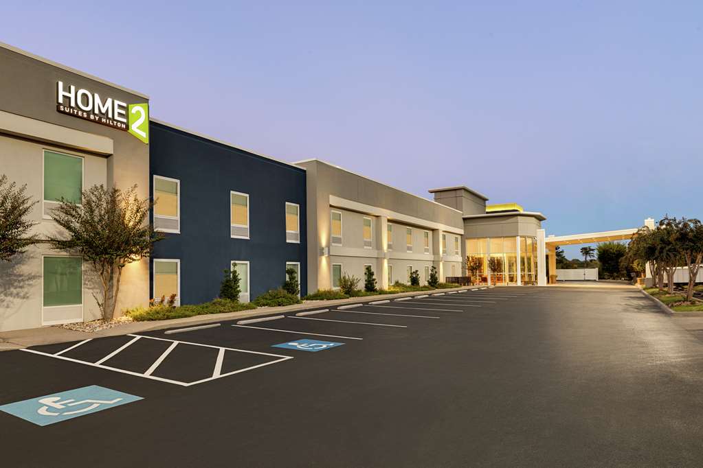 Home2 Suites by Hilton Dalton Image