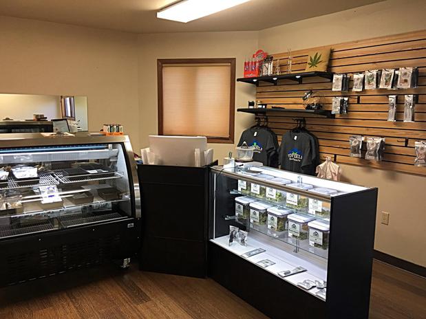 Images Top Shelf Botanicals