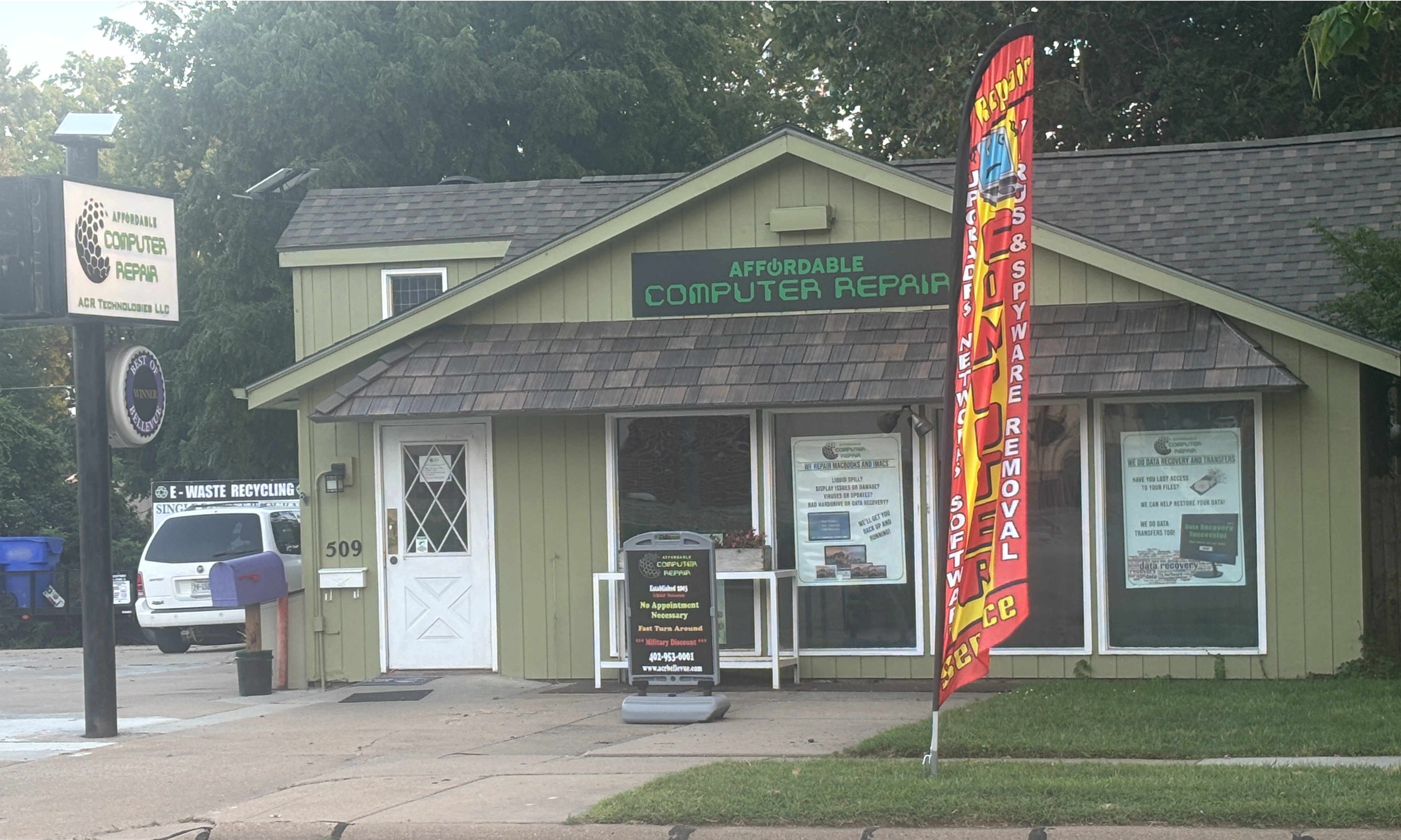 Affordable Computer Repair Image