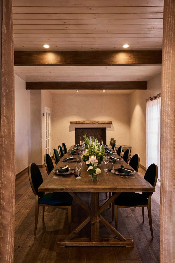 The Leta Santa Barbara Goleta, Tapestry Collection by Hilton Image