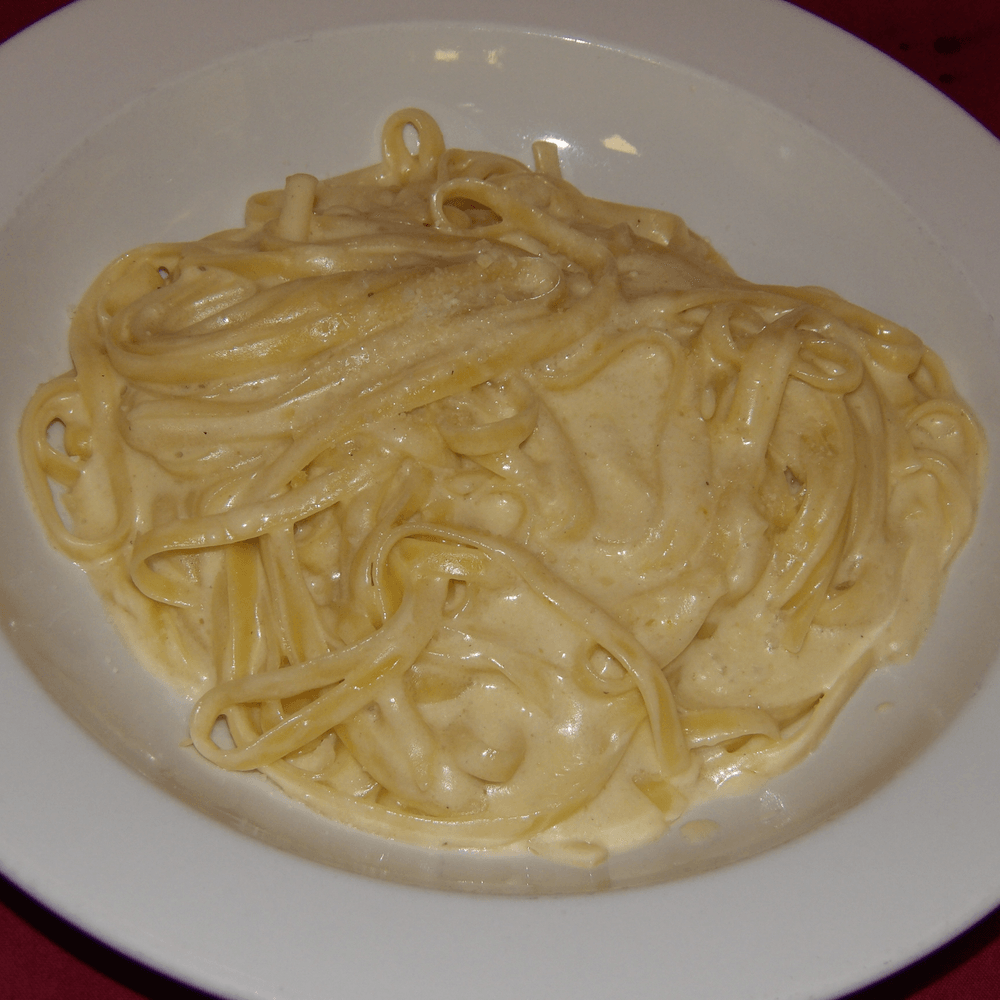 Fettuccine Alfredo