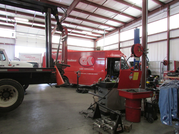 Images McCarthy Tire Service