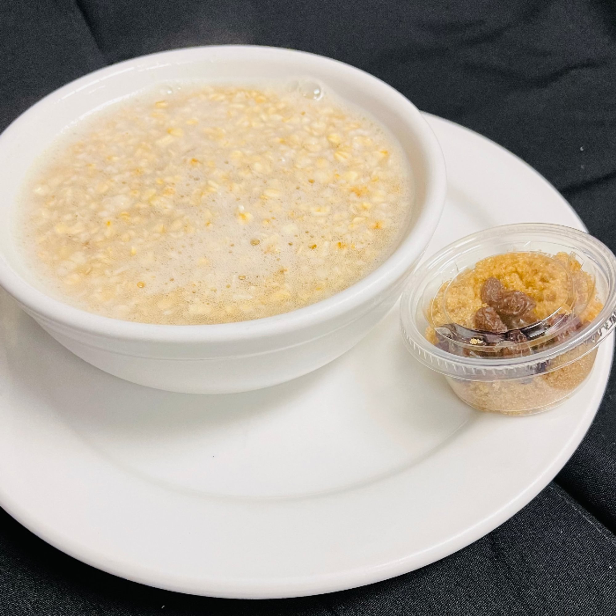 6 oz. Oatmeal with brown sugar and raisin