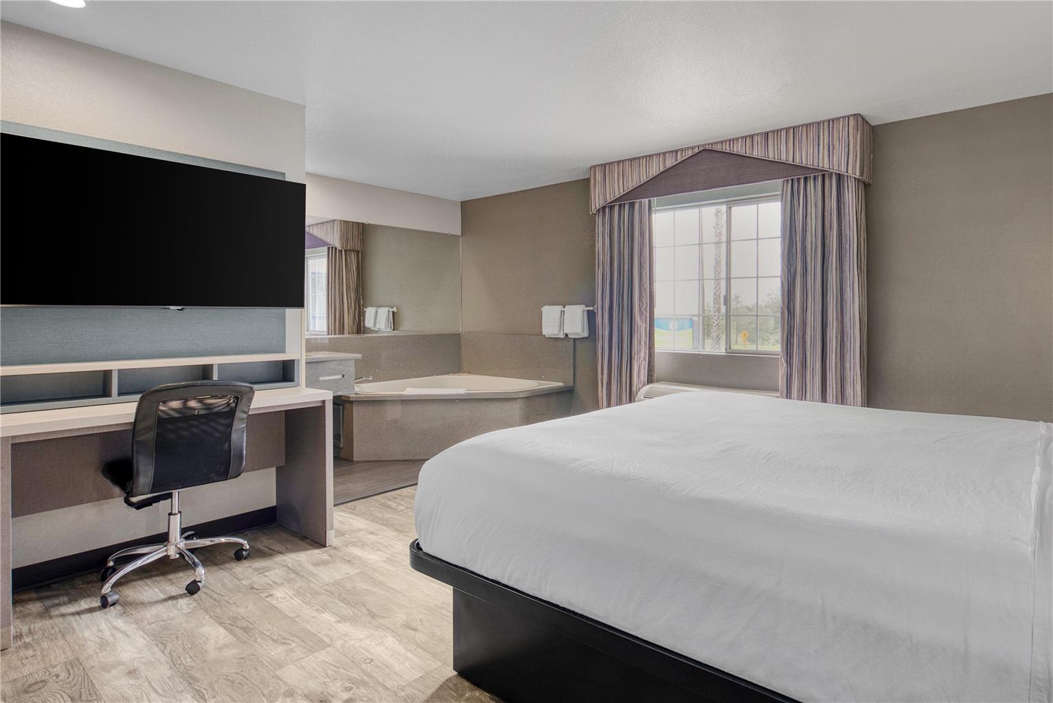 SureStay by Best Western Ukiah Image