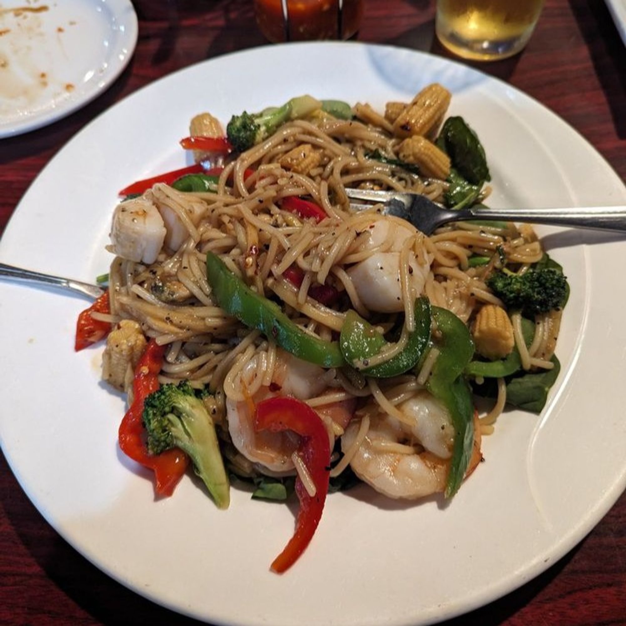 Pad Cha Spaghetti Seafood (Shrimp, Scallops, Mussels & Calamari)