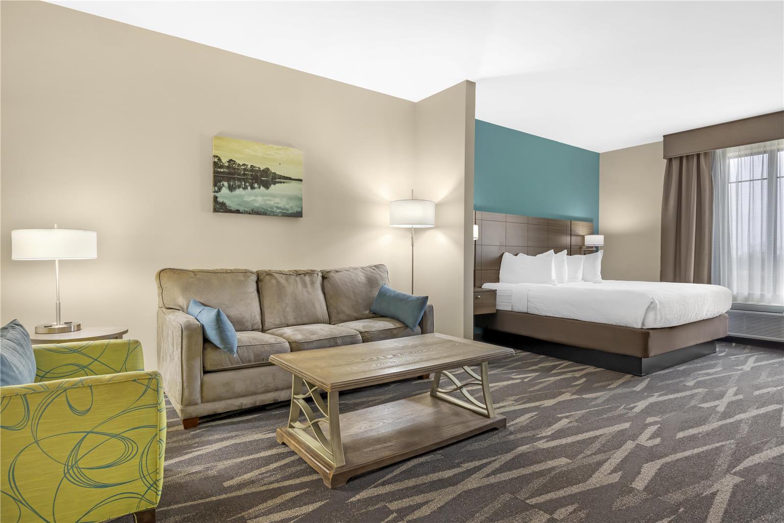 Best Western Plus Centralia Hotel & Suites Image