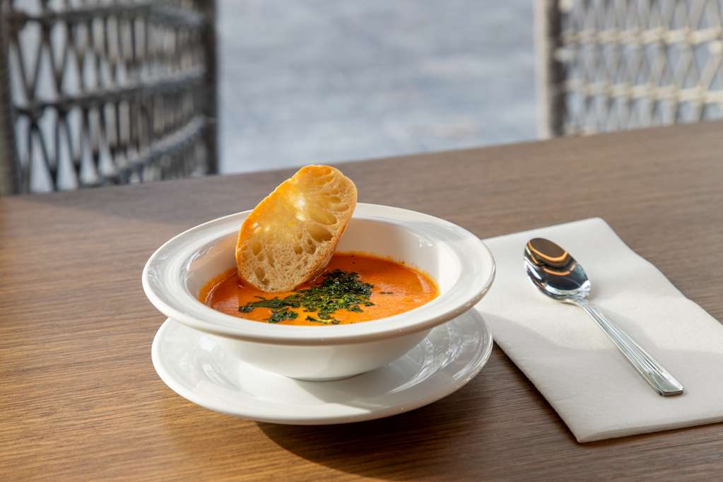 Homewood Suites by Hilton Missoula Image