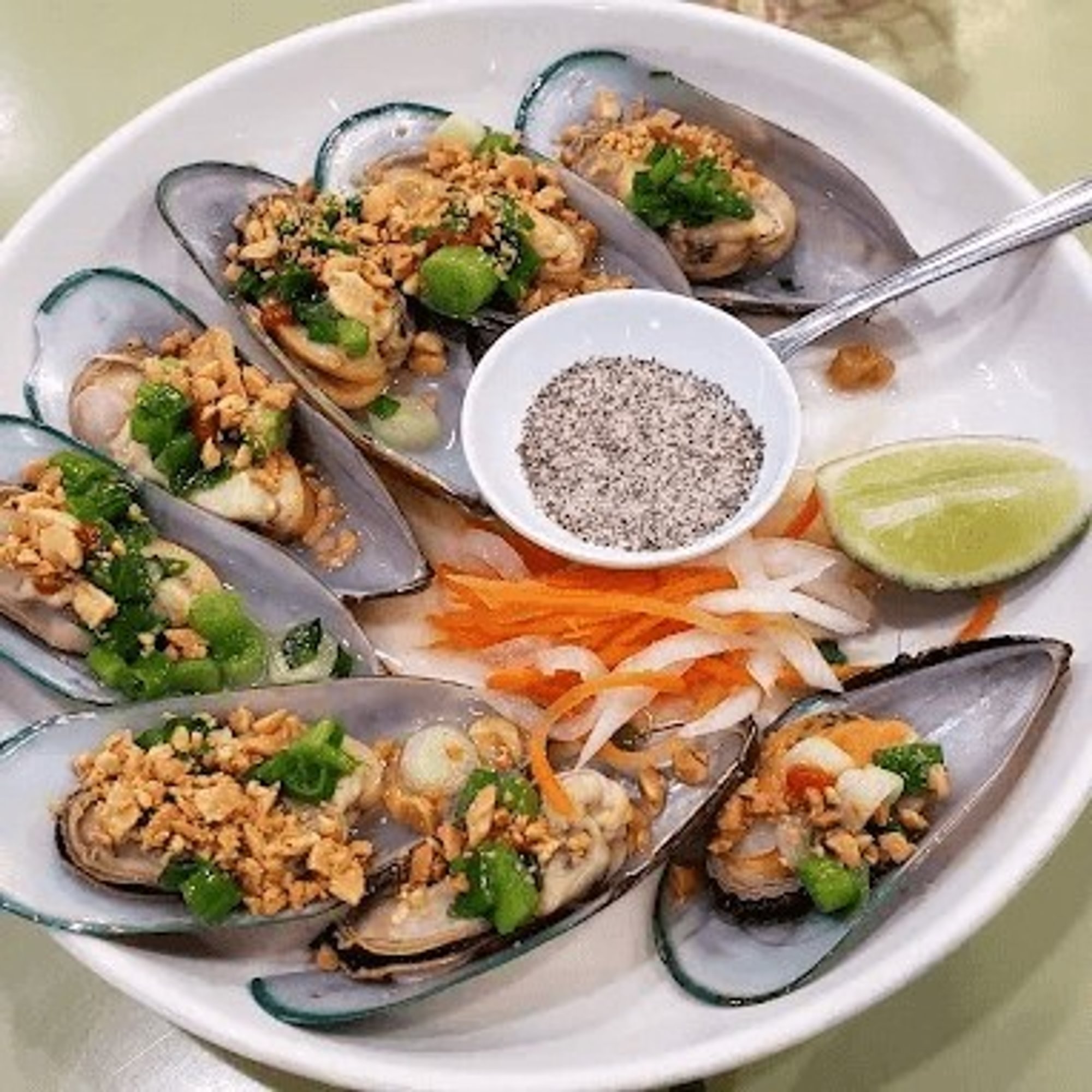 Hàu Tiên Đút Lò