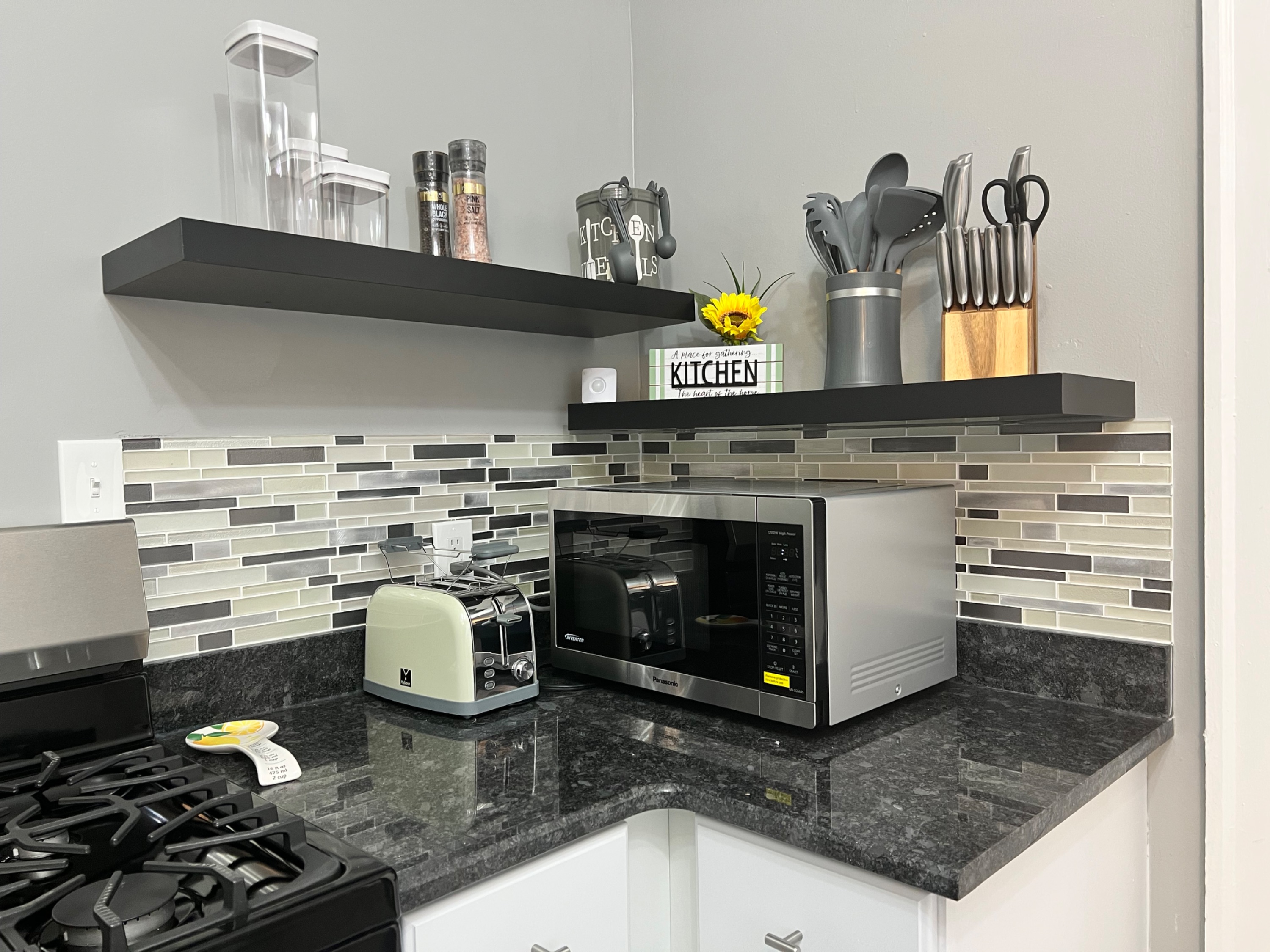 Great living solutions LLC Image