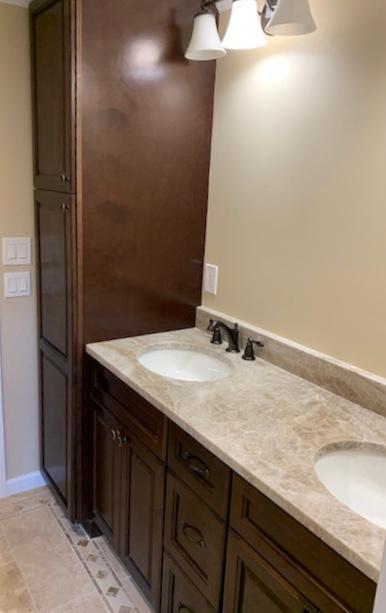 Solimine Contracting Image