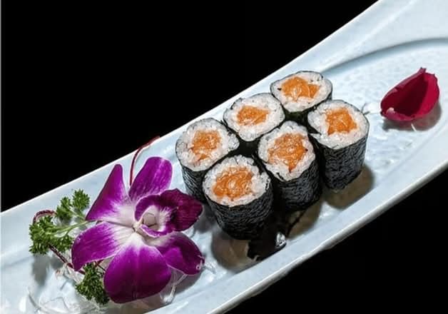 Salmon Skin Roll