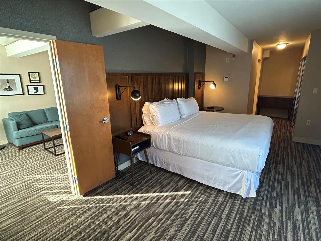 Best Western Premier Plainview-Long Island Hotel Image