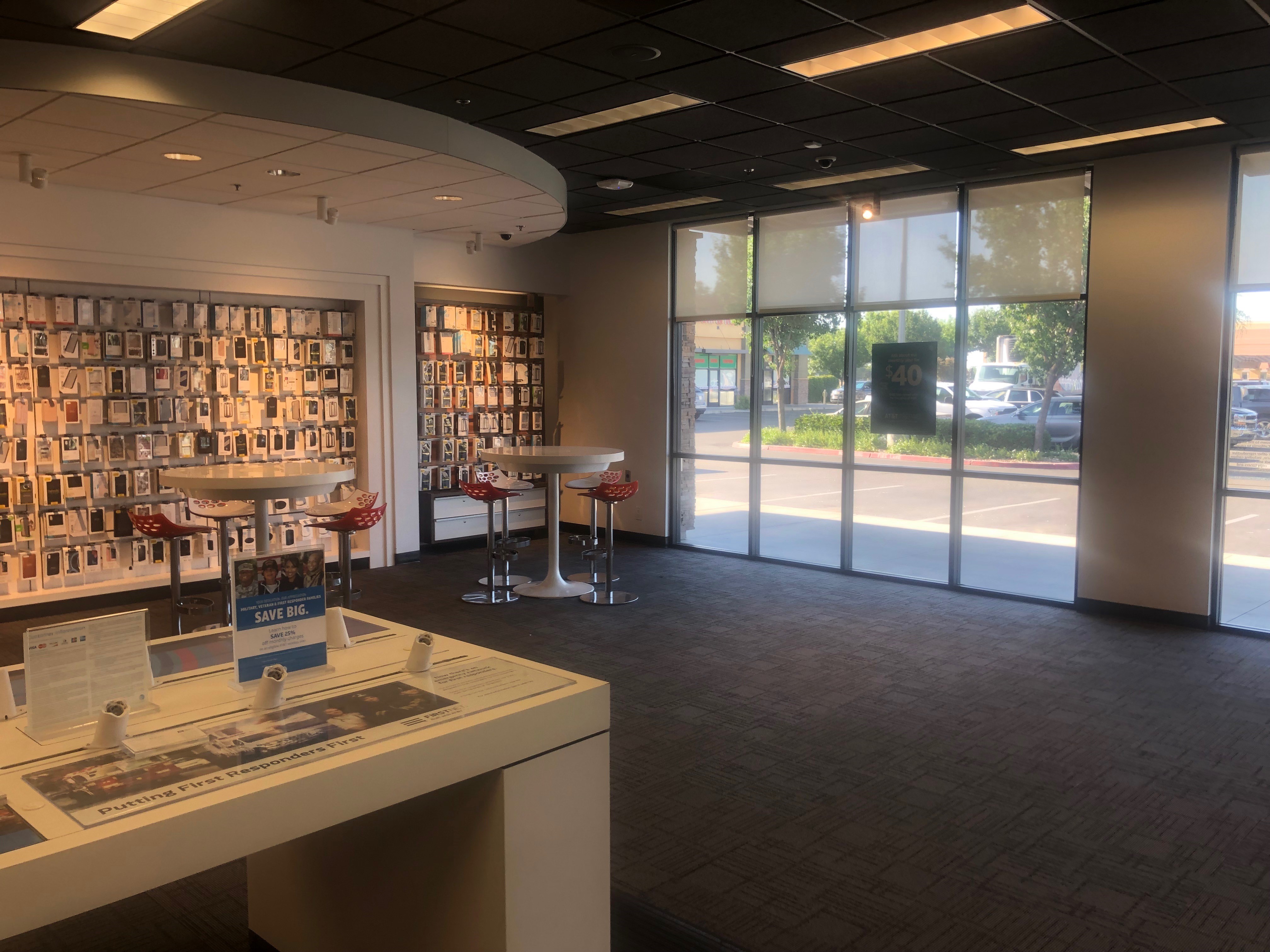 AT&T Store Photo