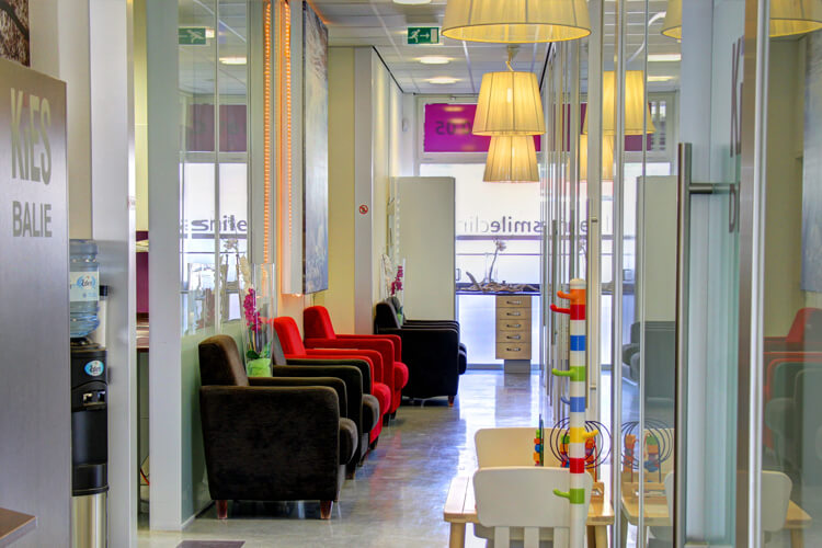 Foto's SmileClinic Ommoord
