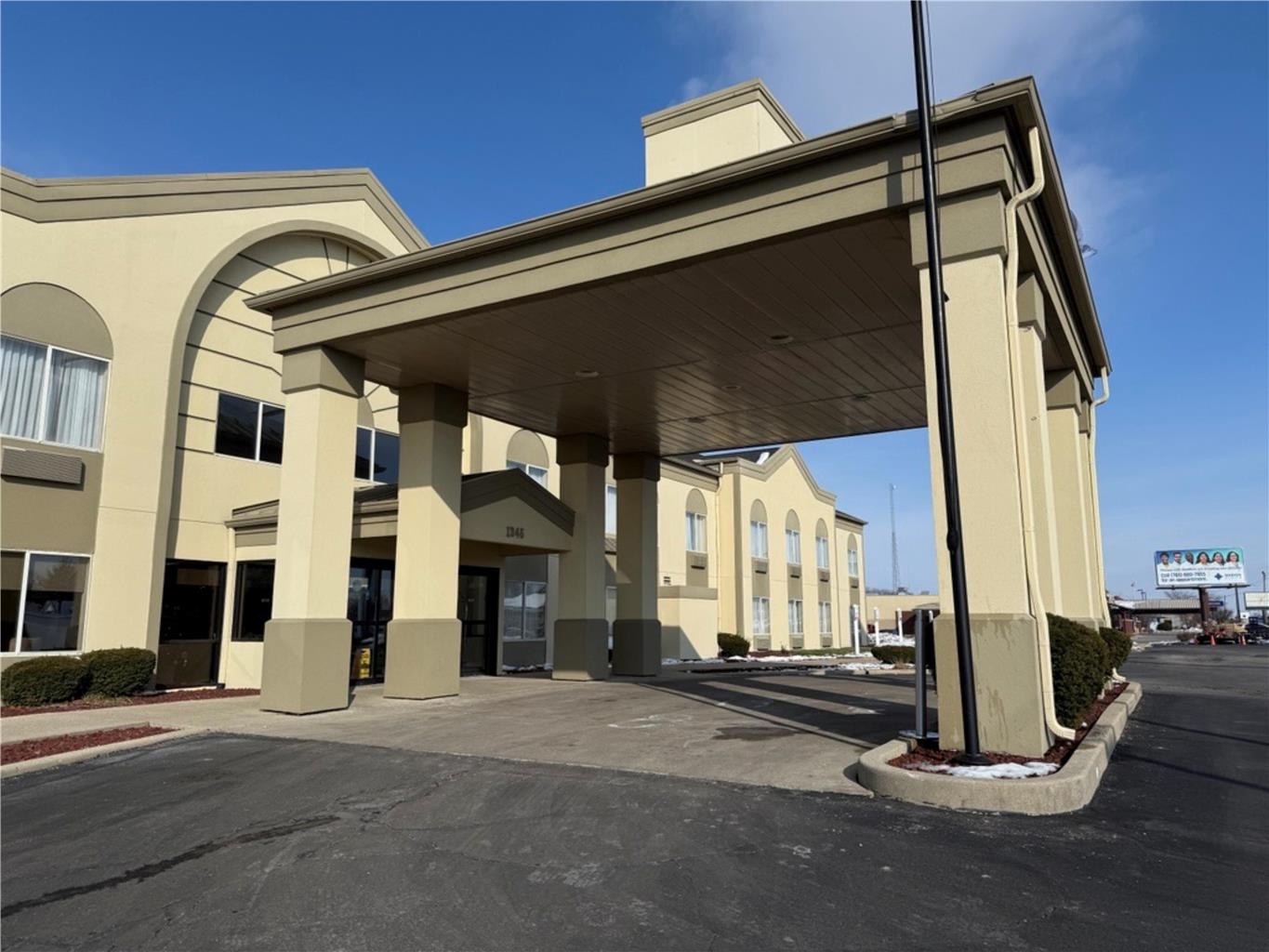 SureStay by Best Western Marion Image