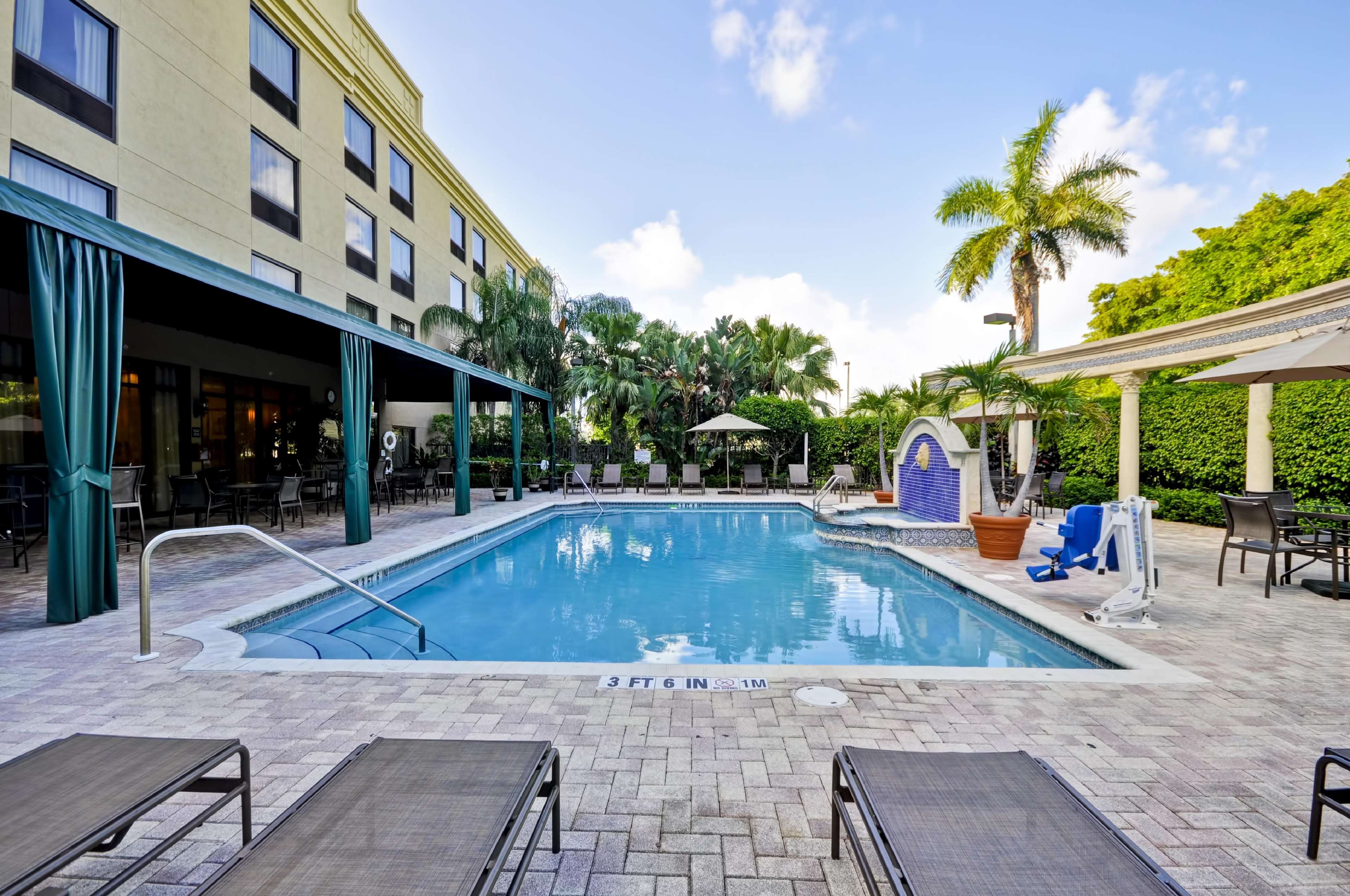 Hampton Inn Boca Raton-Deerfield Beach Photo