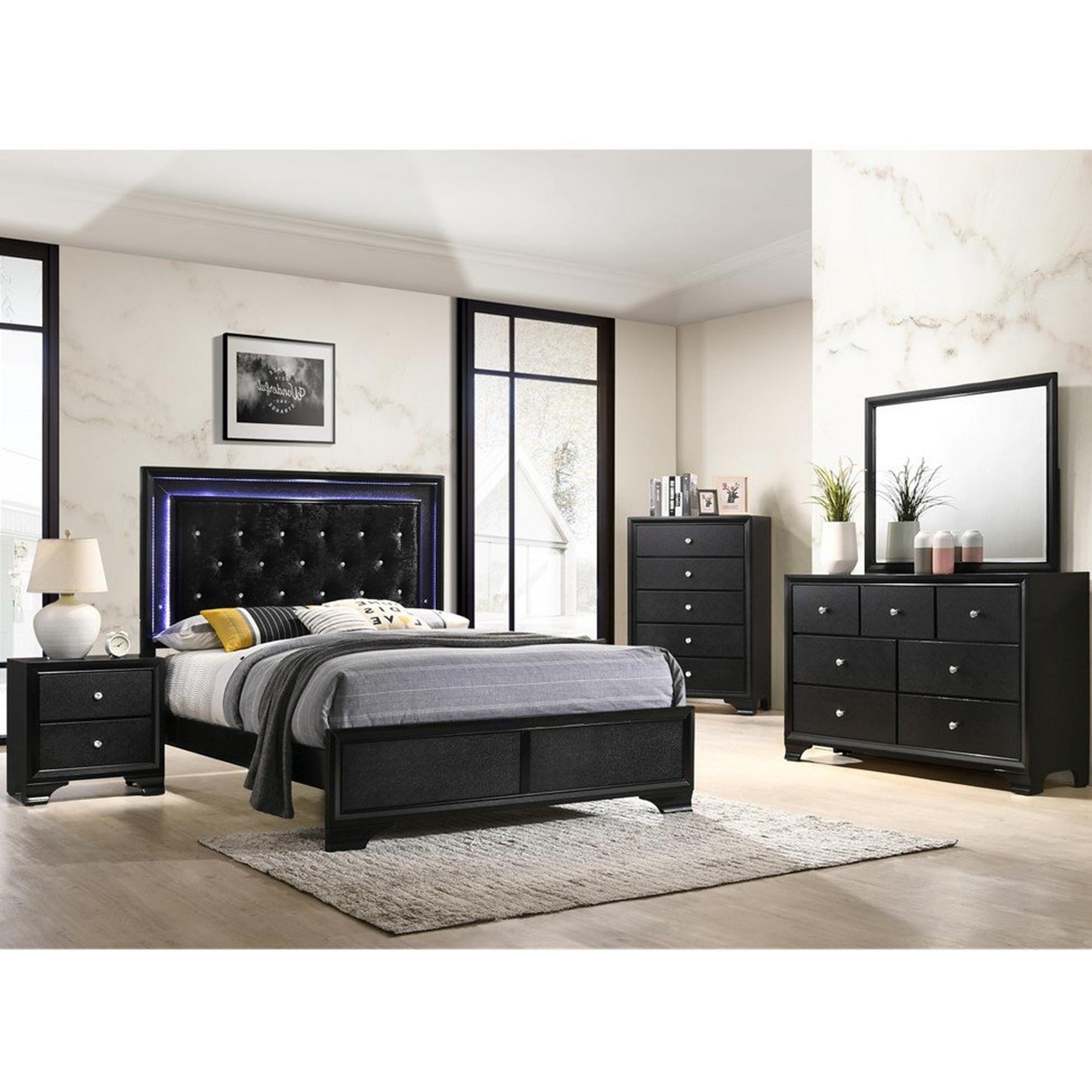 Queen Micah Bed w/Chest, Dresser, Mirror, Nightstand