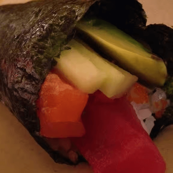 Tuna Handroll