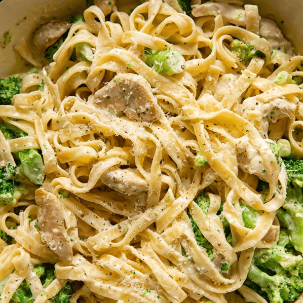Chicken & Broccoli Alfredo