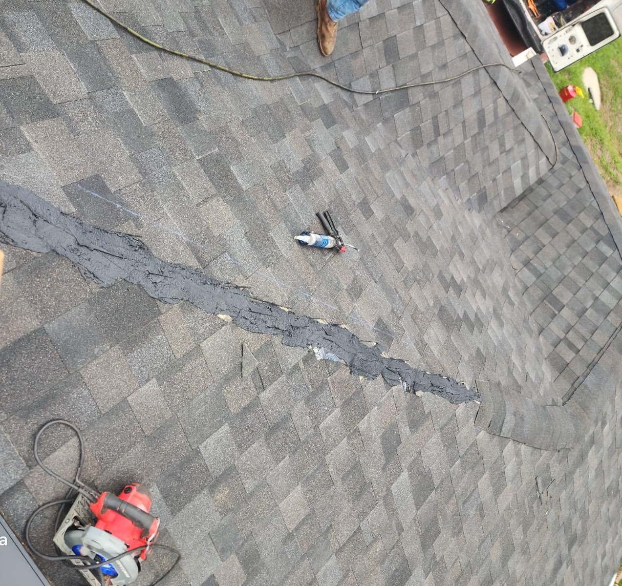 Veterans Roofing & Property Maintenance Image