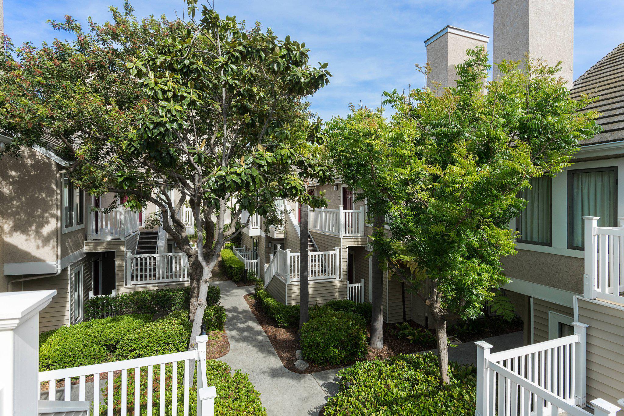 Residence Inn by Marriott San Diego Central Photo