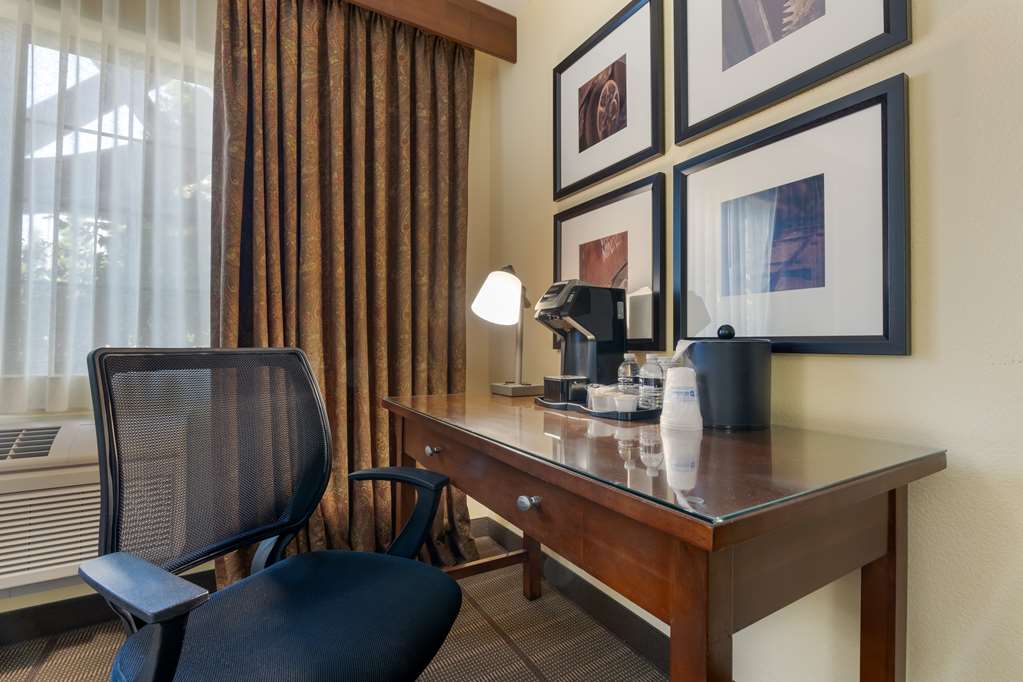 Best Western Plus Boomtown Casino Resort Image