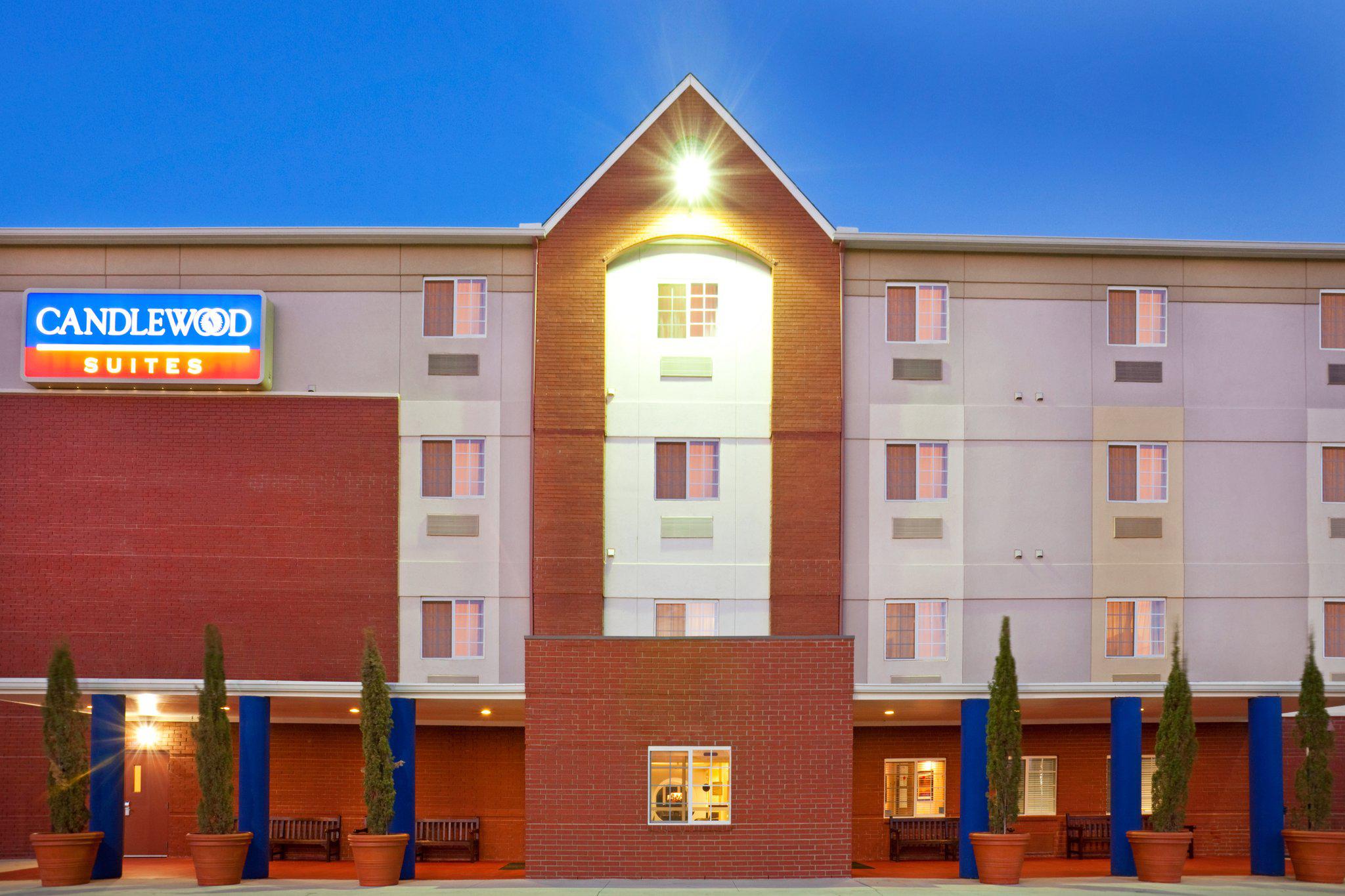 Candlewood Suites DFW South Photo