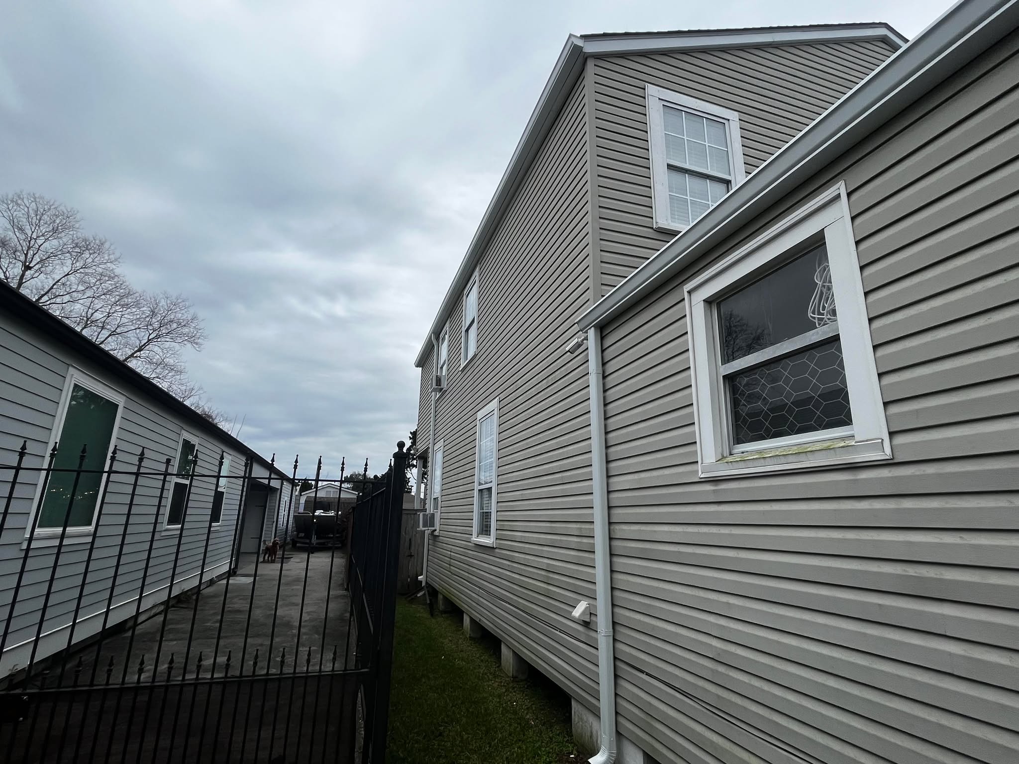 Southern Gutters LLC Image