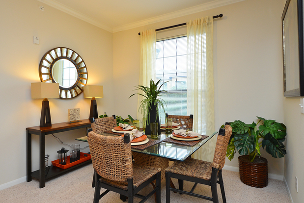 Images Estancia San Miguel Apartments in Houston, TX 77041