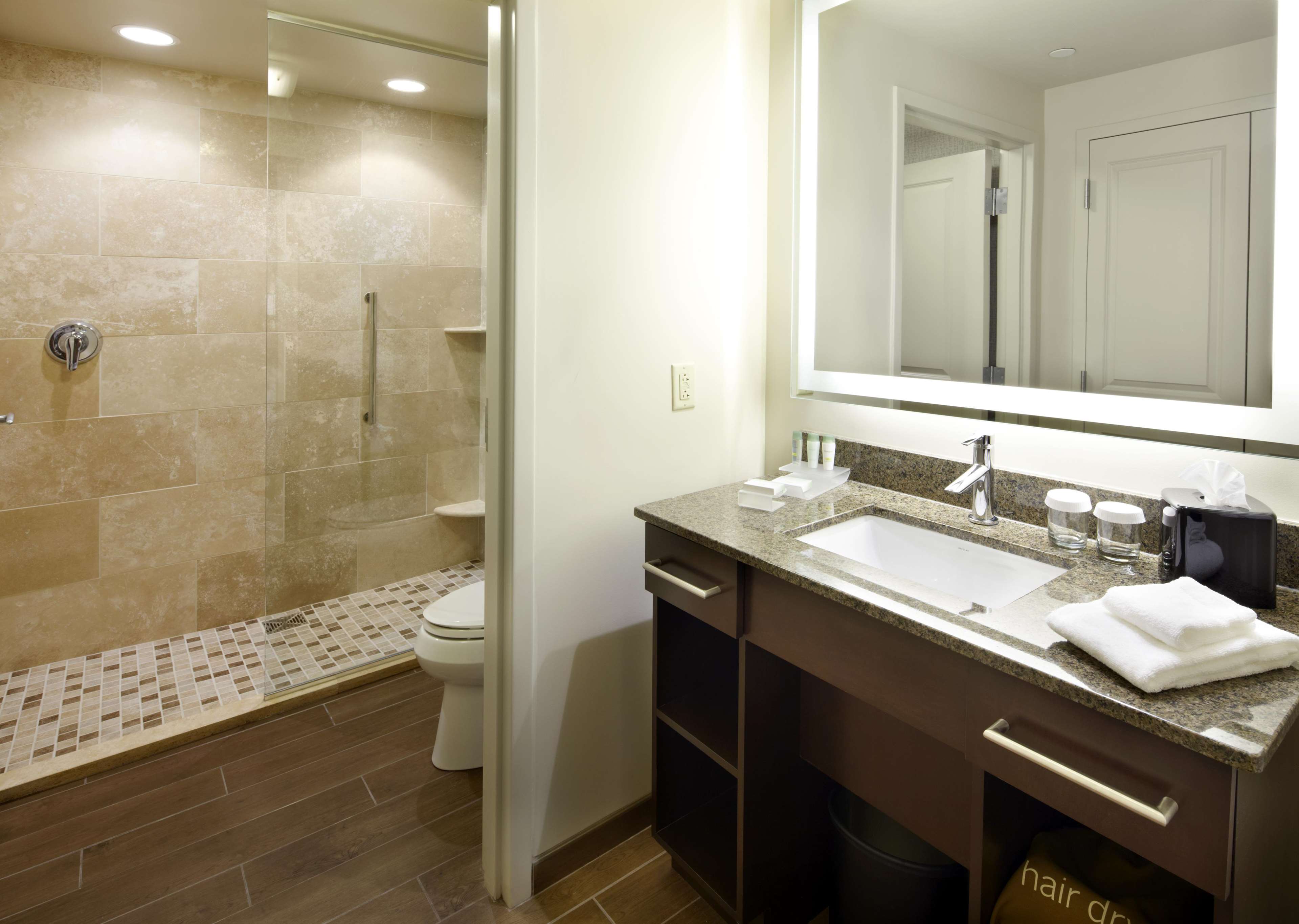 Homewood Suites by Hilton Pittsburgh Airport Robinson Mall Area PA Photo