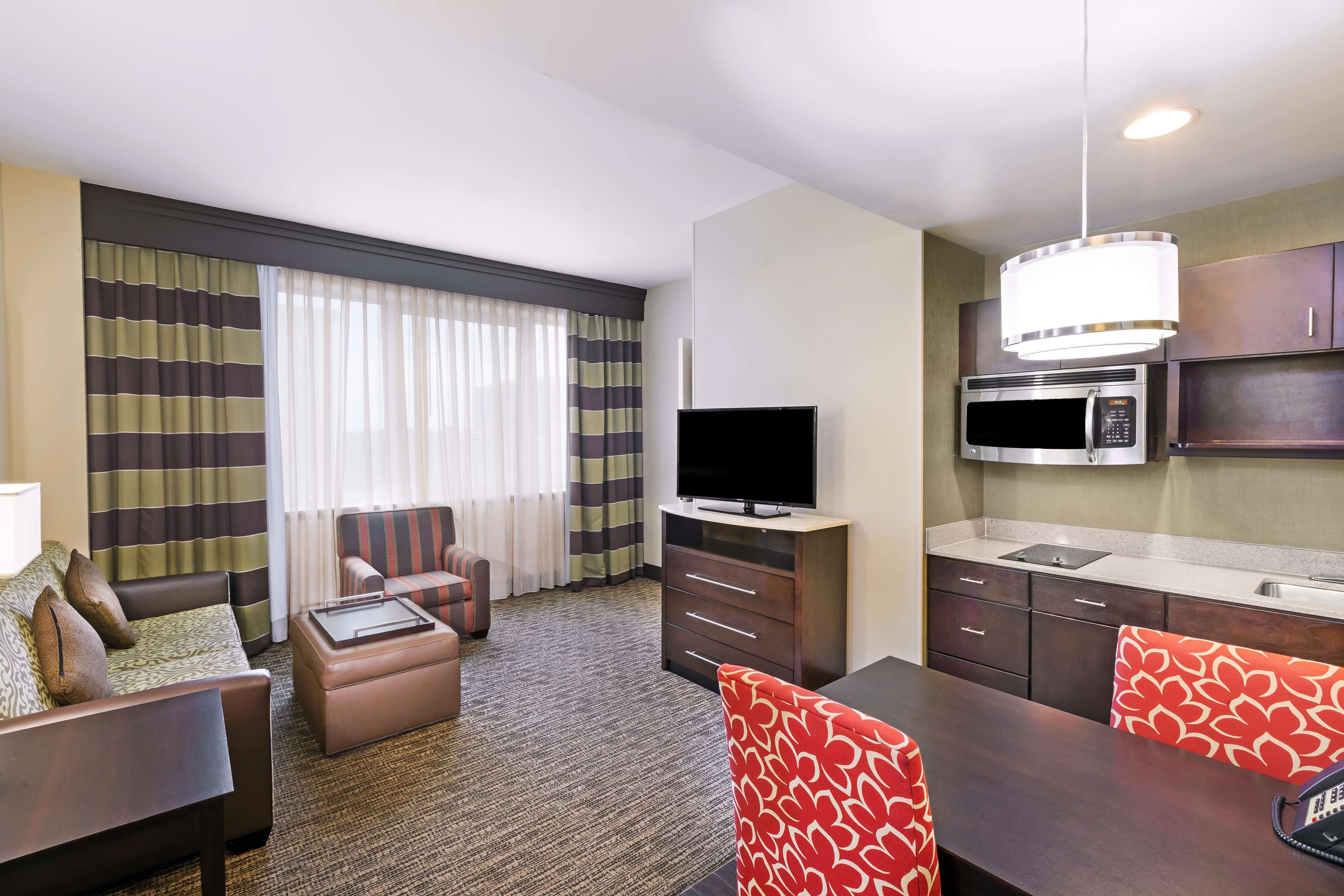 Homewood Suites by Hilton Dallas Downtown, TX Photo