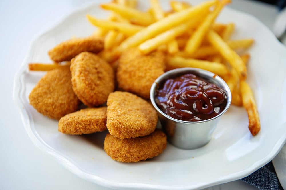 Chicken Nuggets w/Fries